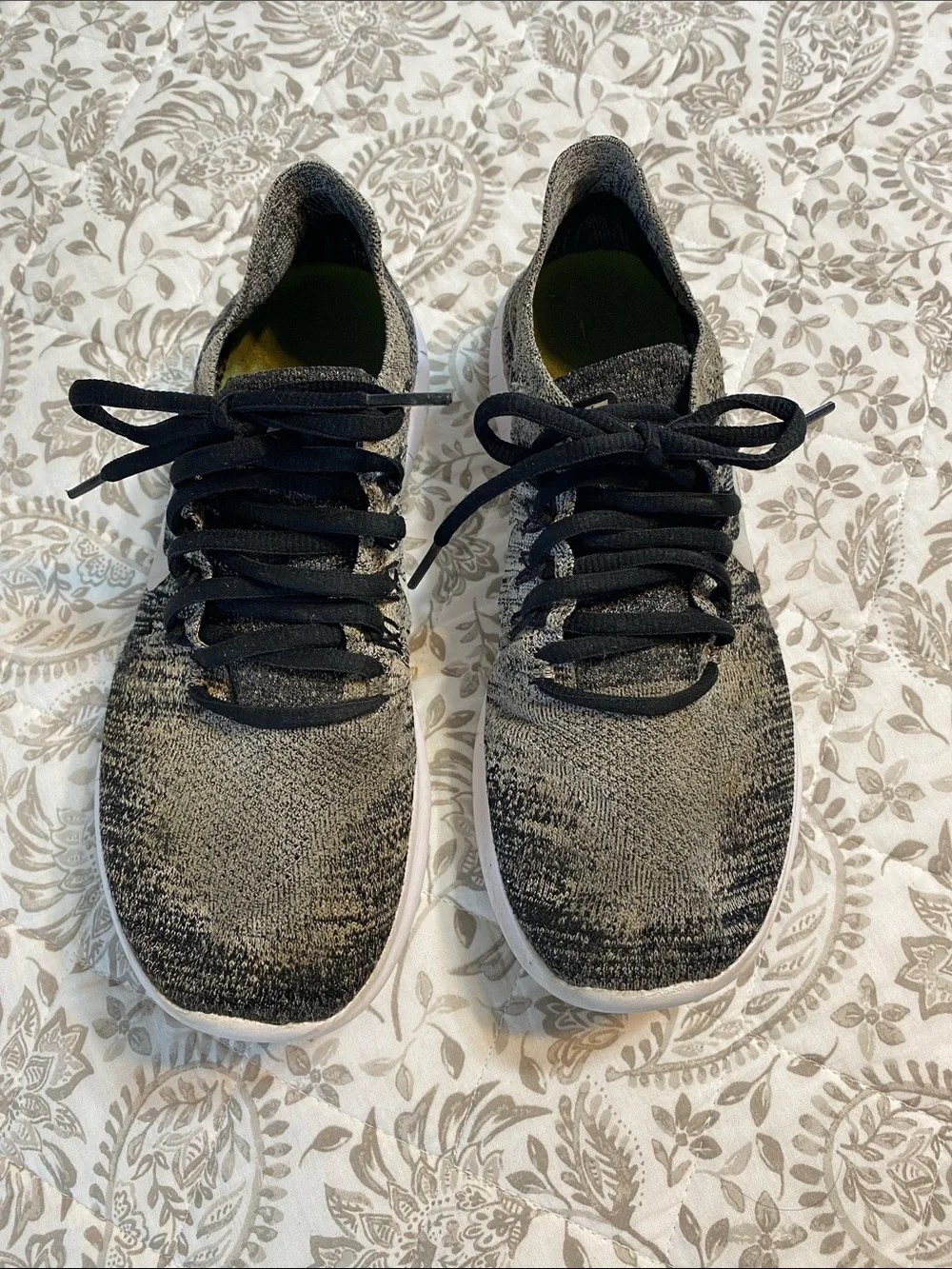 Nike Black & White Knit Running Sneakers